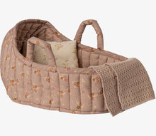 Carry Cot Large Rose | Maileg