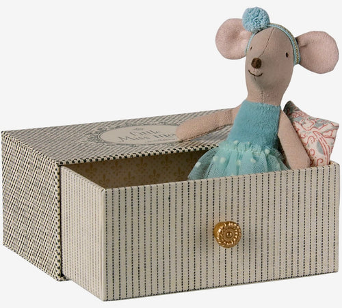 Dance Mouse in Day Bed Little Sister | Maileg