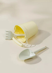 Silicone Beach Bucket & Accessories | Coco Village
