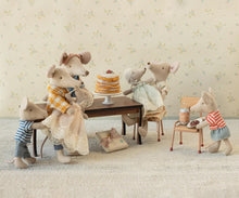 Baby Mouse in Gown Powder | Maileg