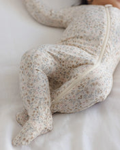 Bamboo Zip Footie Bloom | Quincy Mae