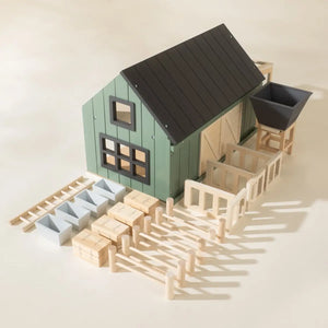 Wooden Farm & Accessories Set
