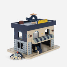 Wooden Police Station | Konges Sløjd